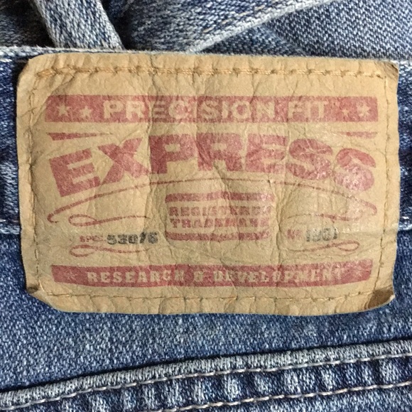 Express Jeans - Picture 2 of 10